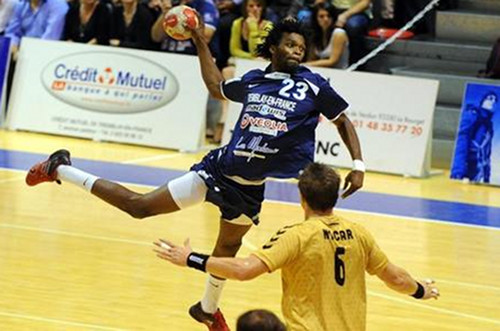 Arnaud Bingo, Tremblay en France